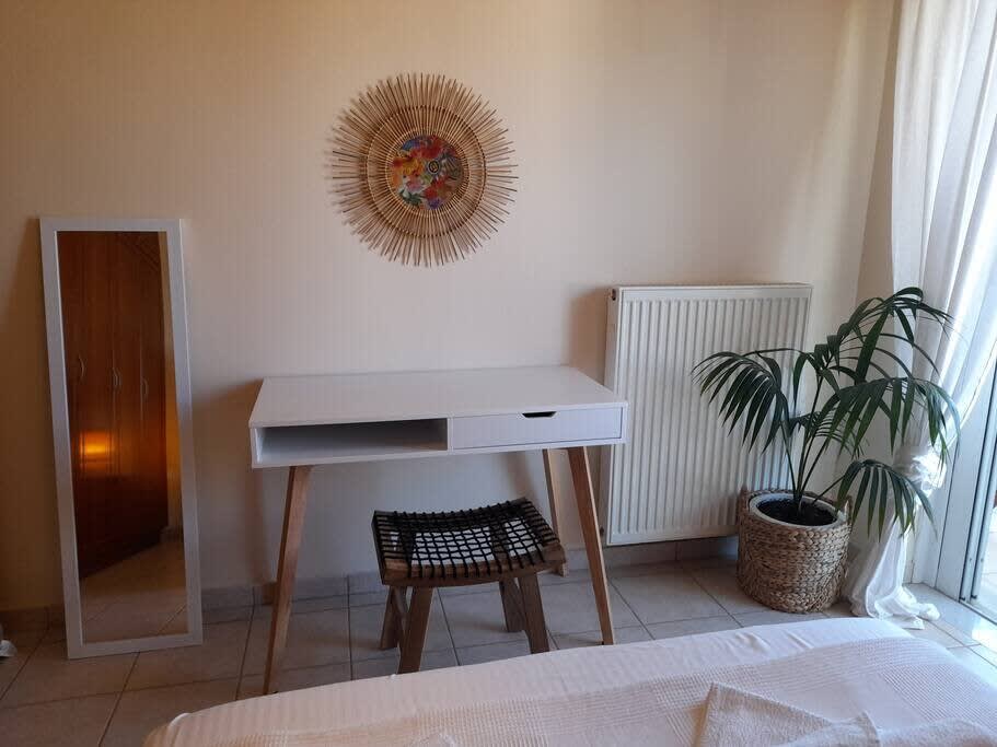 View 3