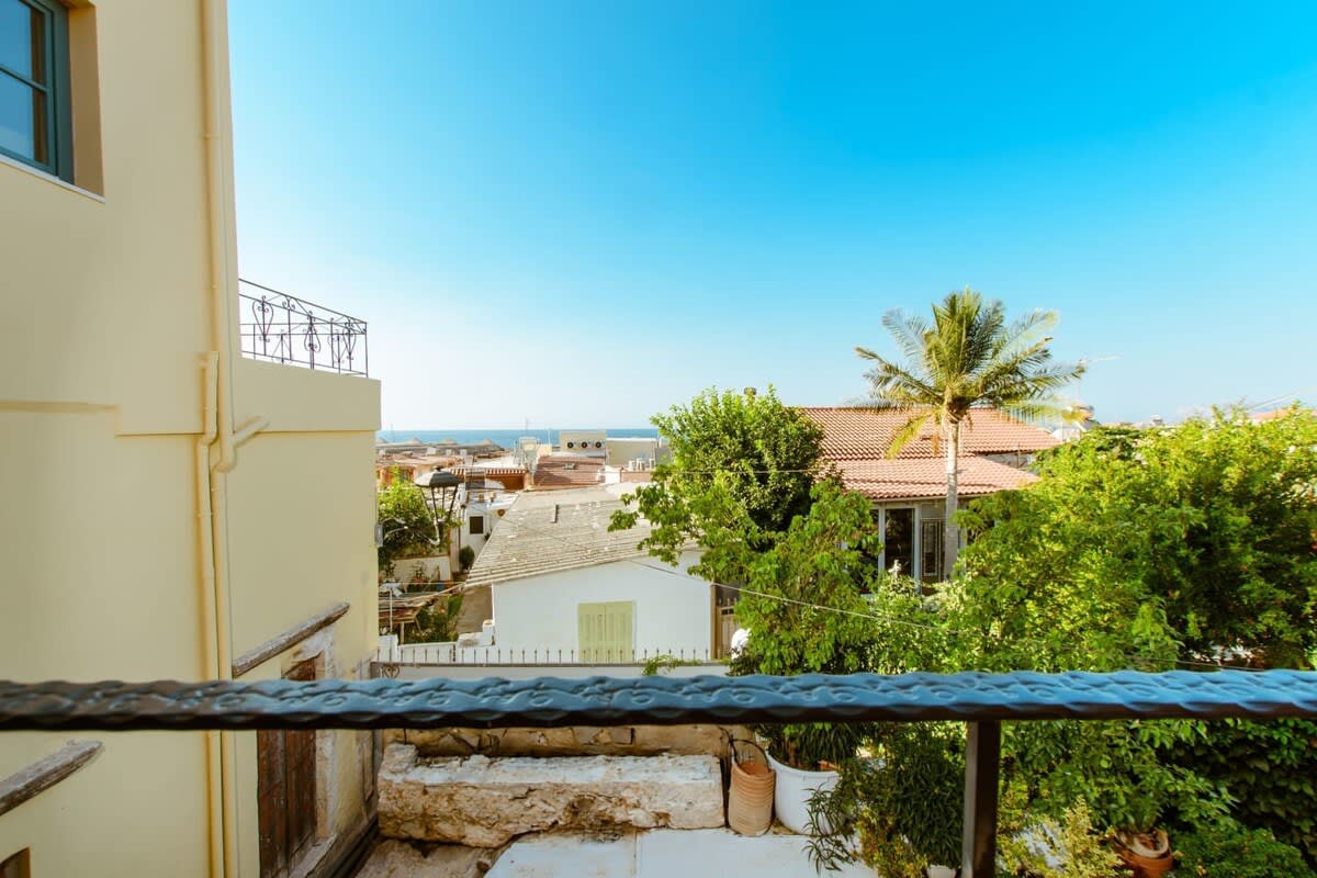 View 9