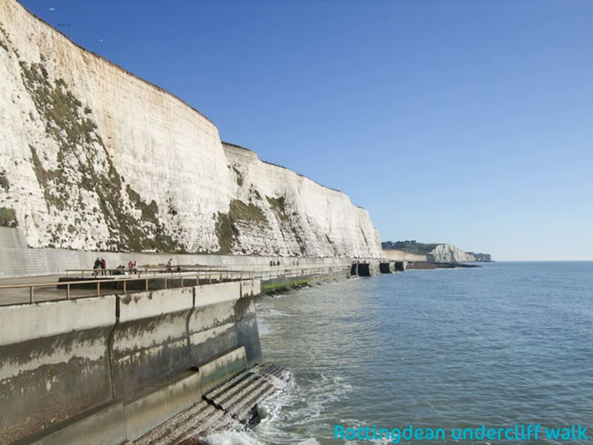 Dean Court Garden|Parking|by Brighton Holiday Lets - Brighton Holiday Home - Image 23