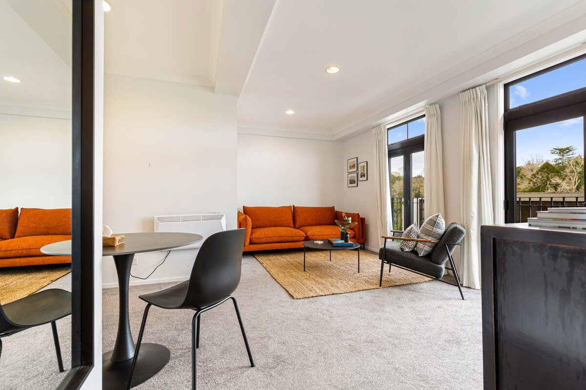 Immaculate Parnell apartment