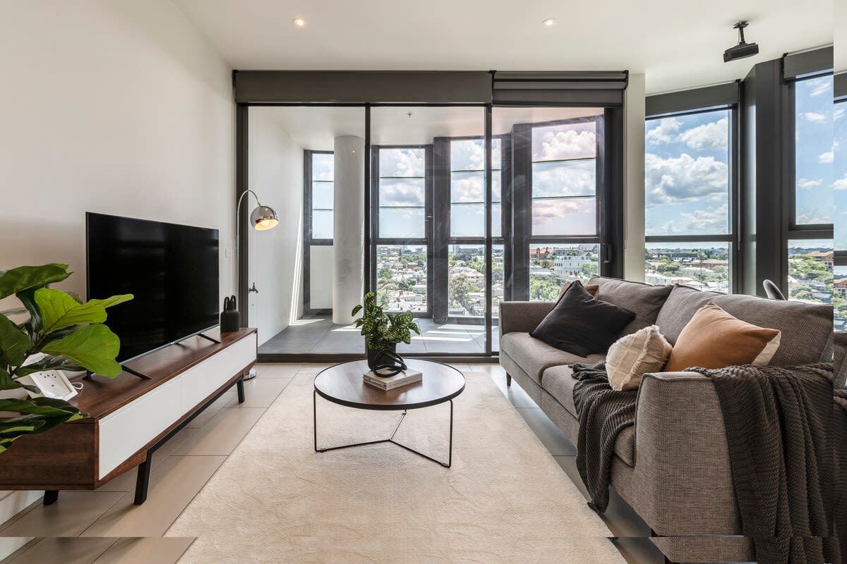 2 Bedroom/2 Bathroom – WALK to the MCG! - Foto 1