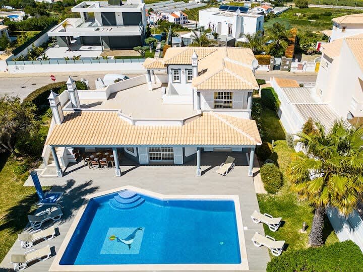 Villa Redonda