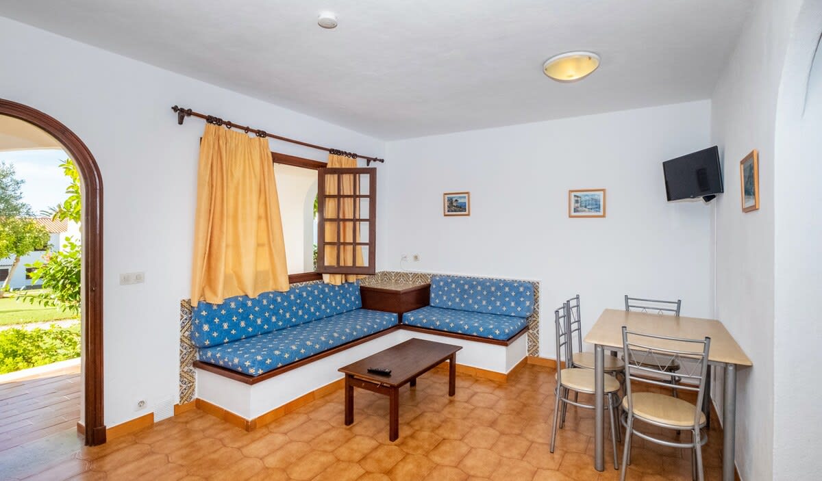 Apartmentos Son Bou Gardens (4)