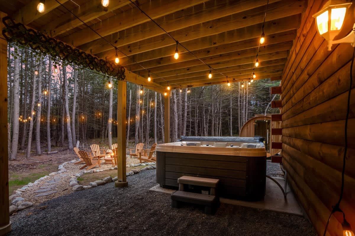 Driftwood Lodge | Movie Theater | Hot Tub | Sauna