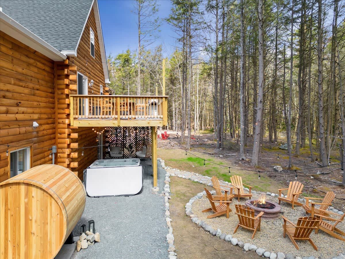 Driftwood Lodge | Movie Theater | Hot Tub | Sauna