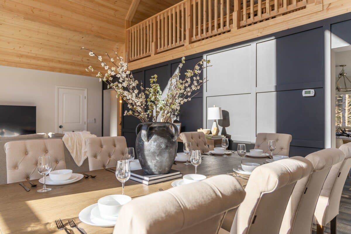 Driftwood Lodge | Movie Theater | Hot Tub | Sauna
