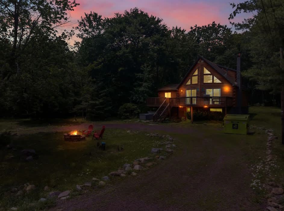 Secluded Stream Front Log Cabin | HotTub | FirePit