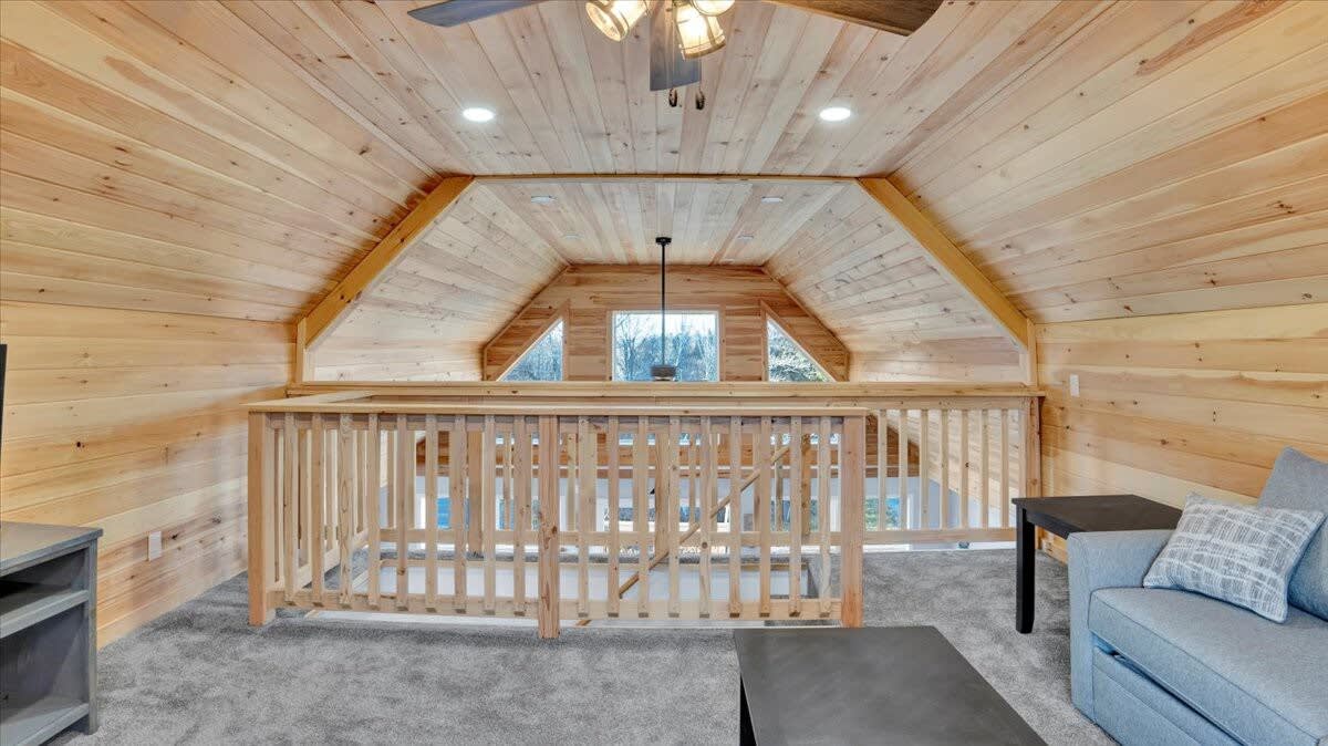Grand 7BR Pocono Chalet | Gameroom | Walk to Lake