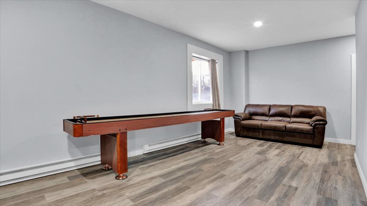 Grand 7BR Pocono Chalet | Gameroom | Walk to Lake