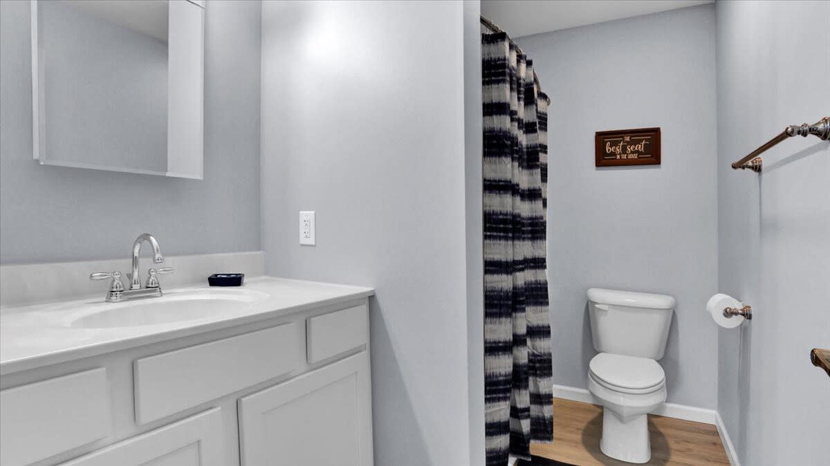 Grand 7BR Pocono Chalet | Gameroom | Walk to Lake