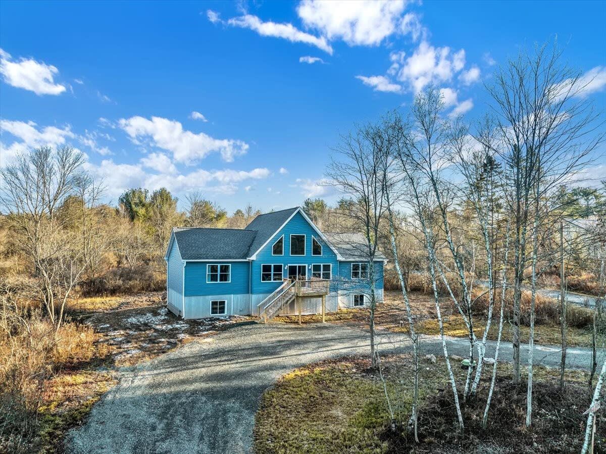 Grand 7BR Pocono Chalet | Gameroom | Walk to Lake