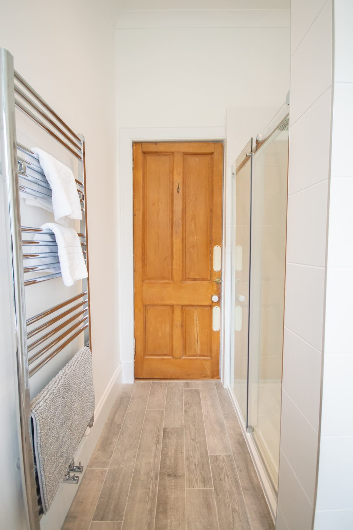 View Stylish West End Apartment in Glasgow in 49 Cecil Street G12 8RW Stylish West End Apartment in Glasgow in 49 Cecil Street G12 8RW - Property image 28 - VivreStays