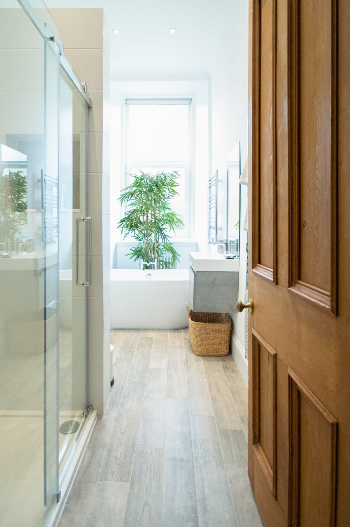 View Stylish West End Apartment in Glasgow in 49 Cecil Street G12 8RW Stylish West End Apartment in Glasgow in 49 Cecil Street G12 8RW - Property image 27 - VivreStays