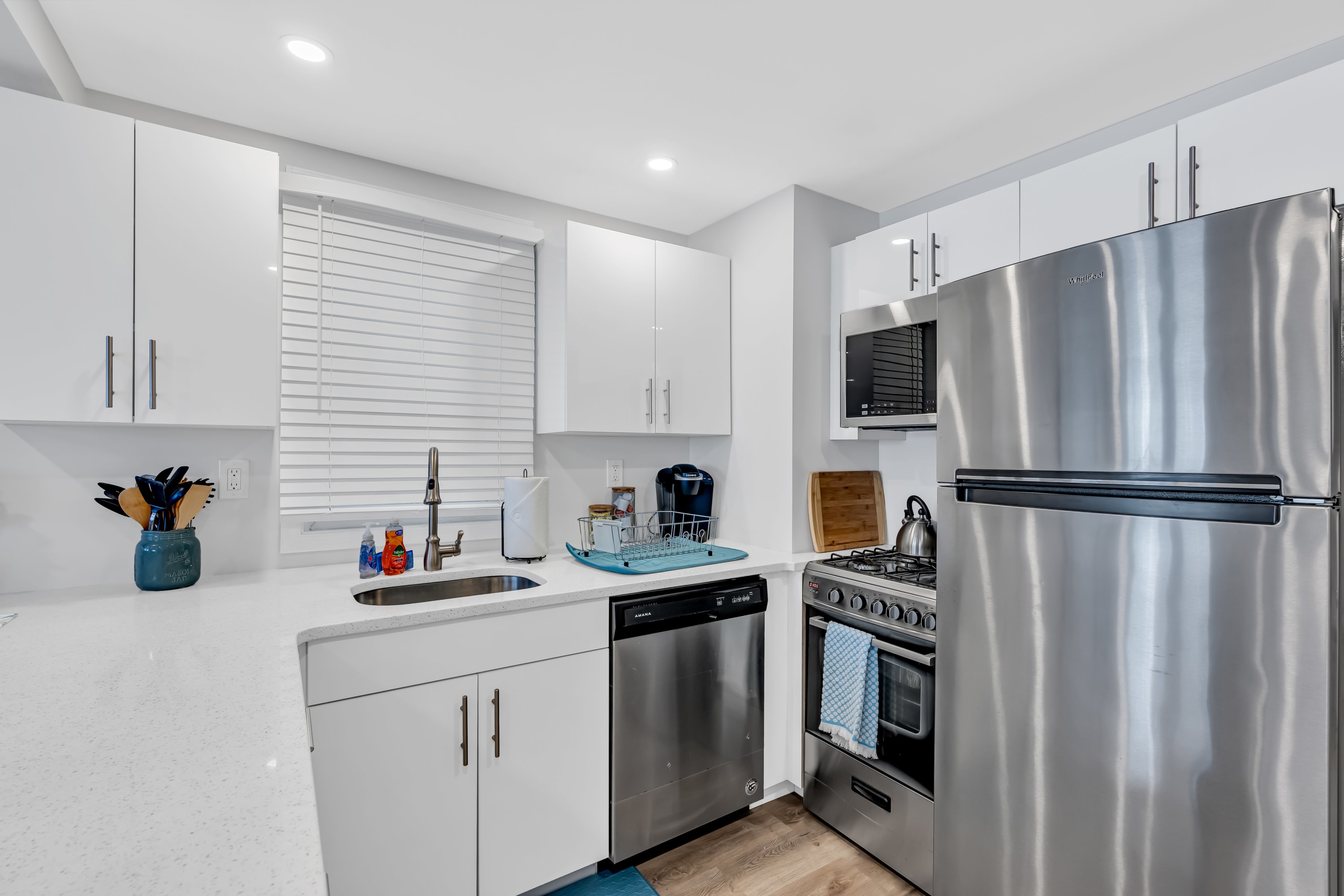 2BR 1BA Steps to the Sand I