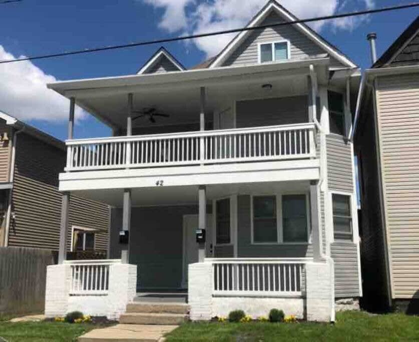 The Franklinton Farmhouse- 4 Bedrooms - Picture 8