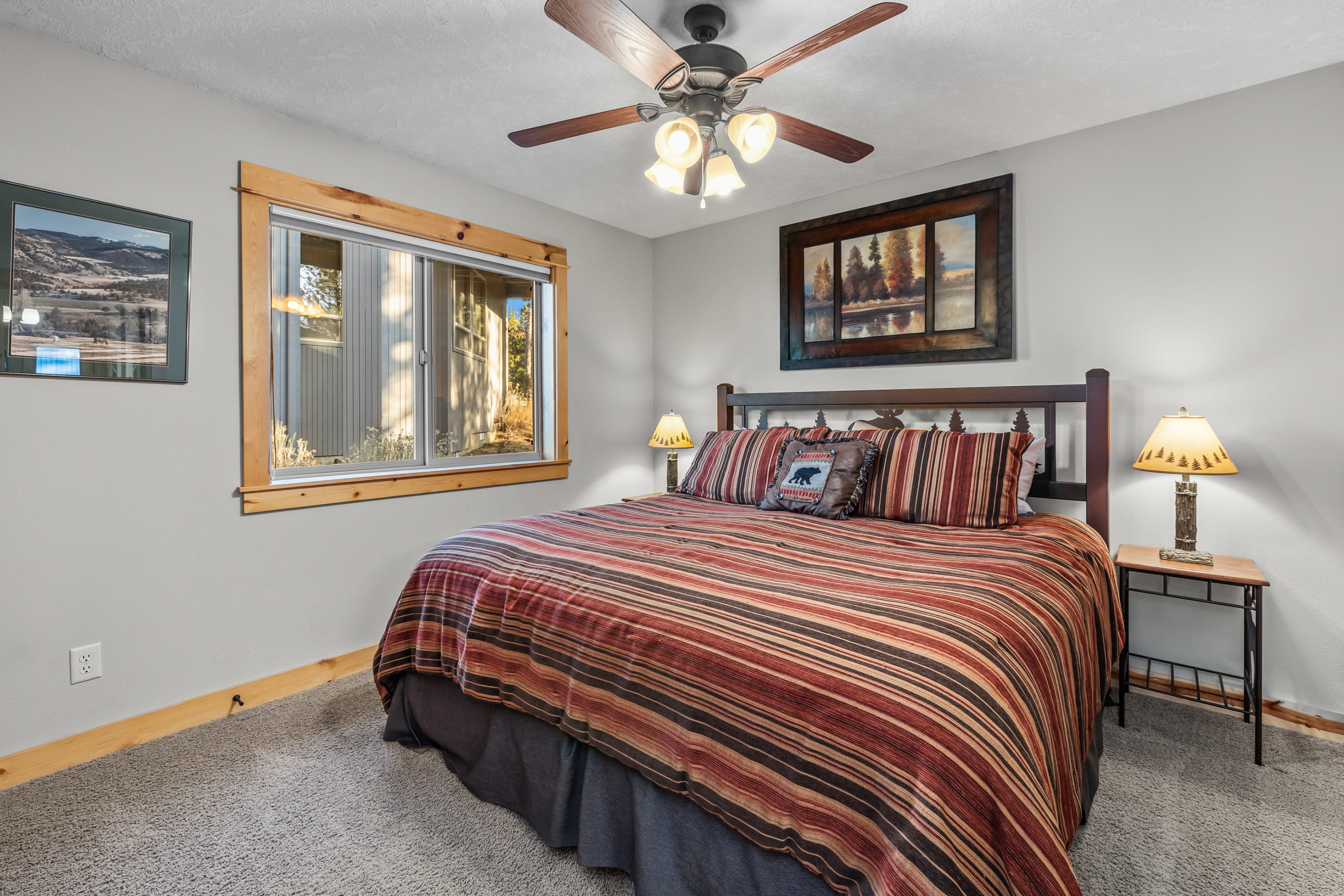 Black Bear Lodge - 7 Bedrooms | Sunriver, OR