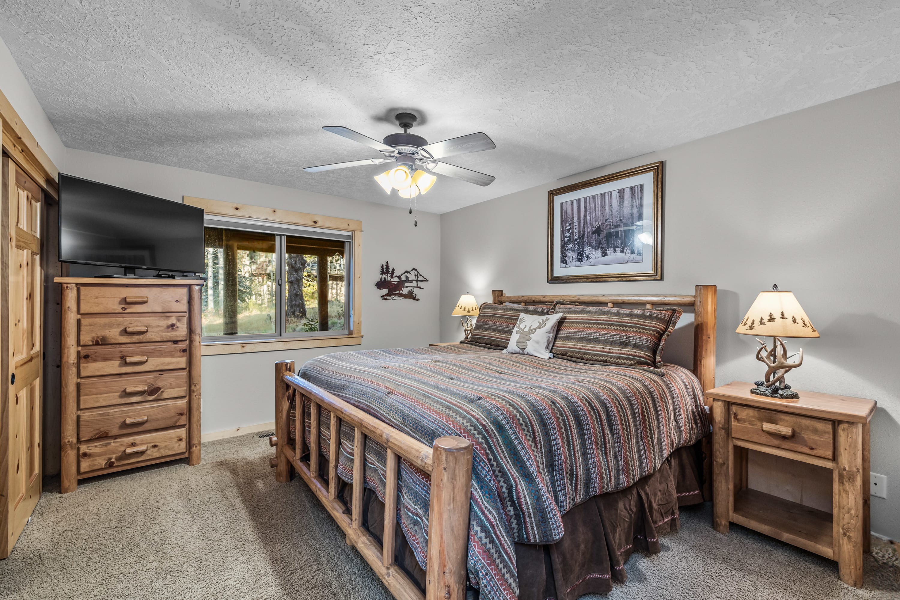 Black Bear Lodge - 7 Bedrooms | Sunriver, OR