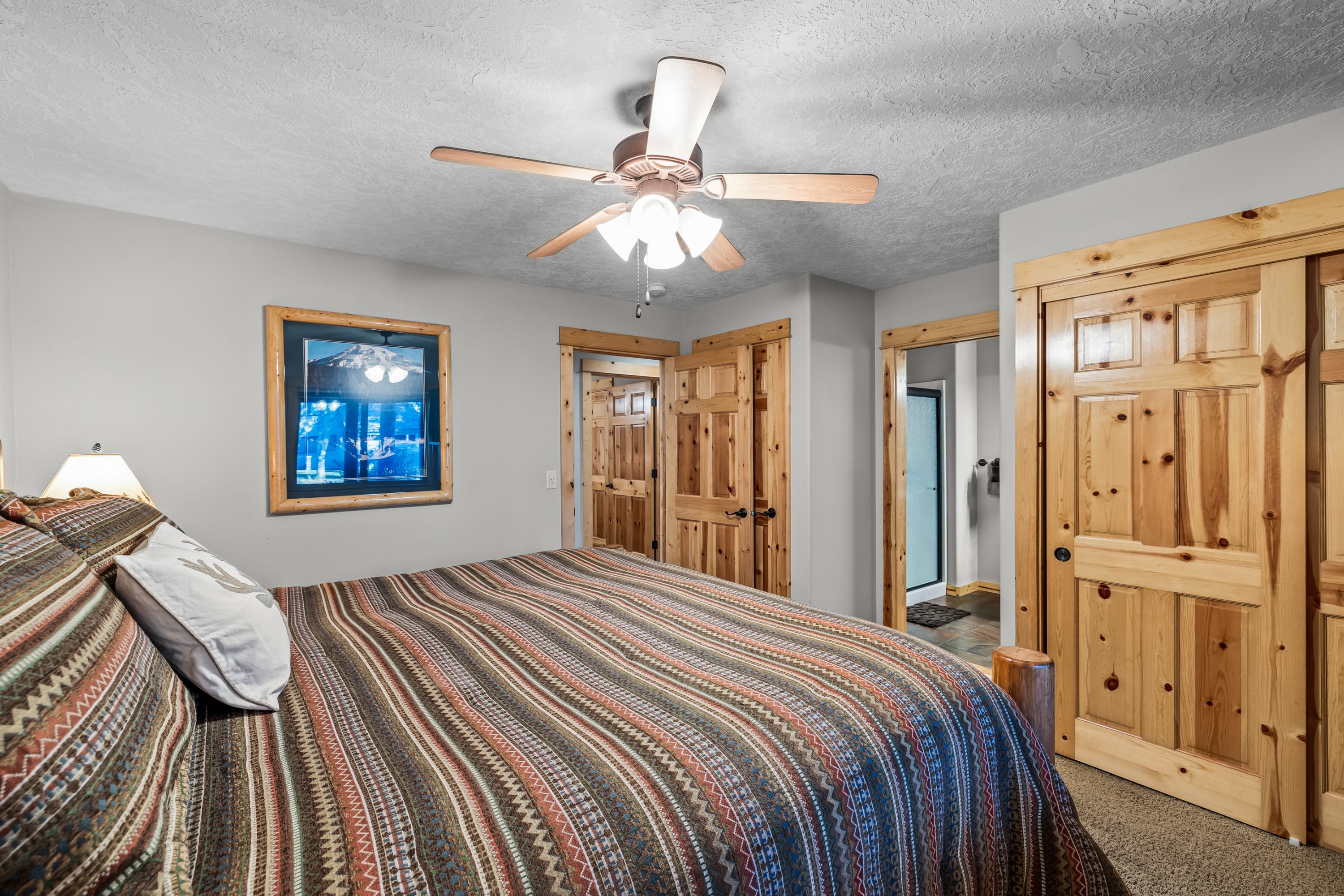 Black Bear Lodge - 7 Bedrooms | Sunriver, OR