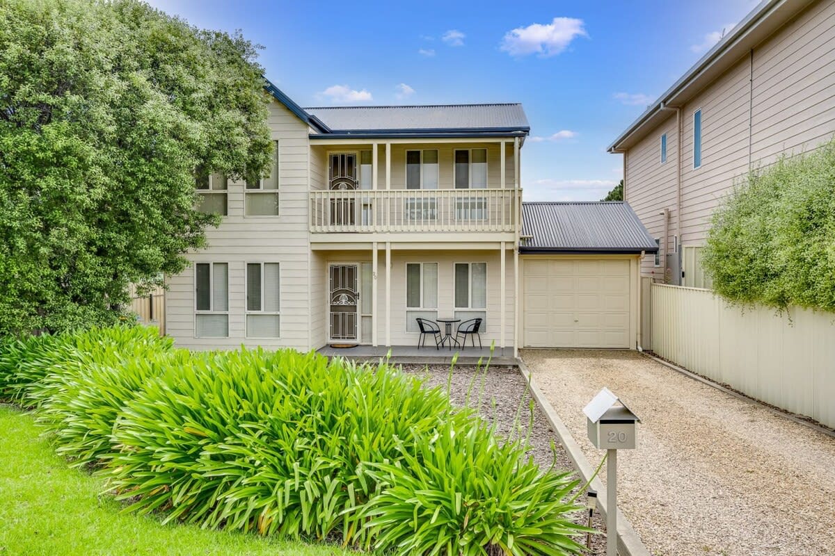 Encounters by the Sea 20 Whalers Rd Encounter Bay — Encounter Bay, SA — vacation rental