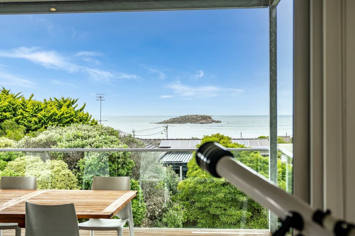 10 Passatt St Encounter Bay — Encounter Bay, SA — vacation rental