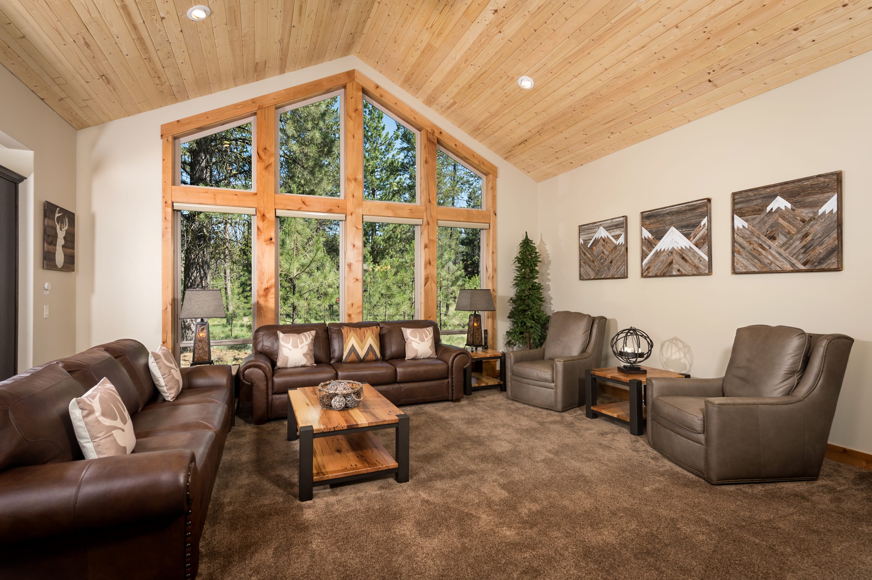 Lone Pine Lodge - 8 Bedrooms | Sunriver, OR