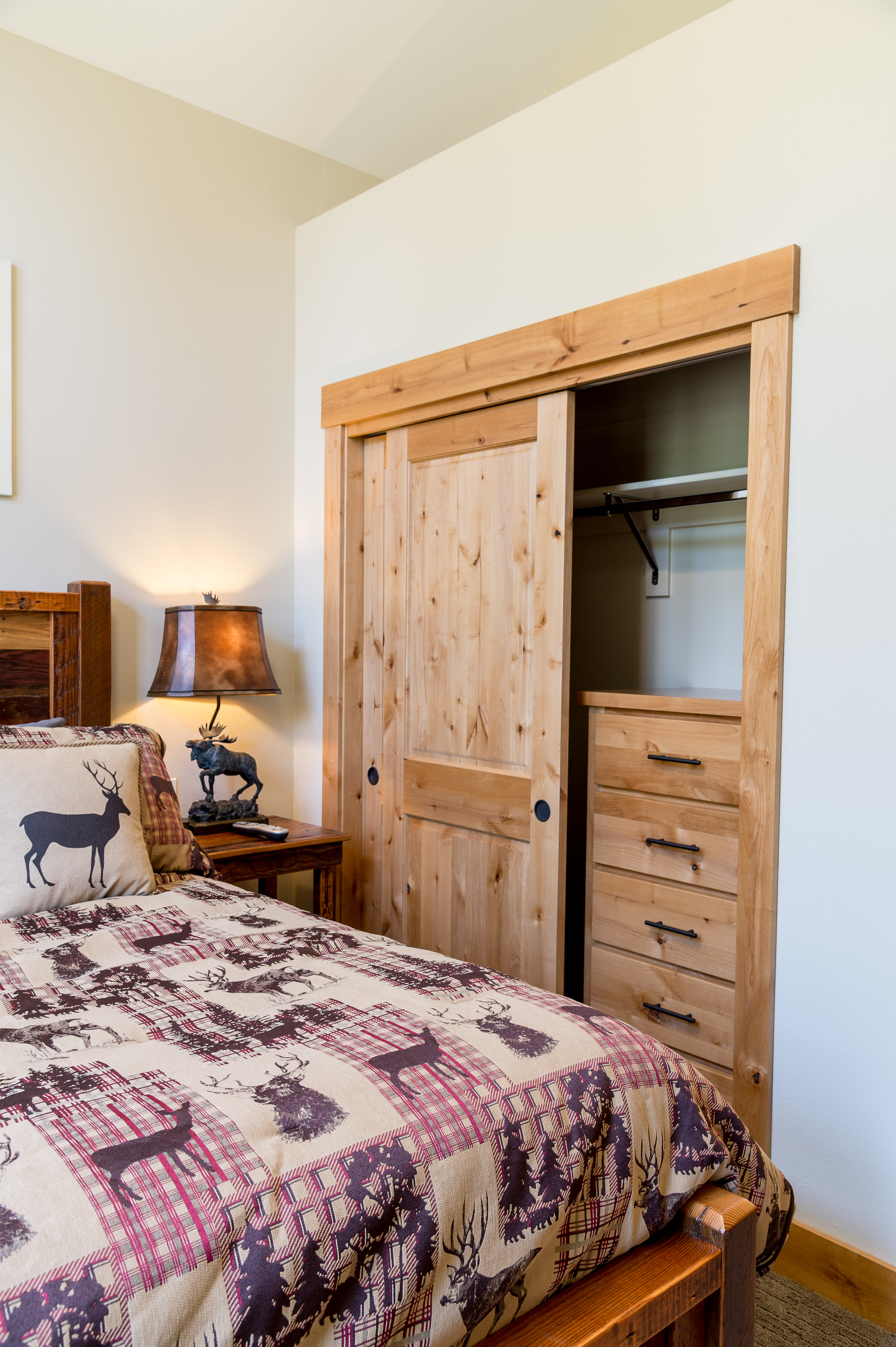 Lone Pine Lodge - 8 Bedrooms | Sunriver, OR