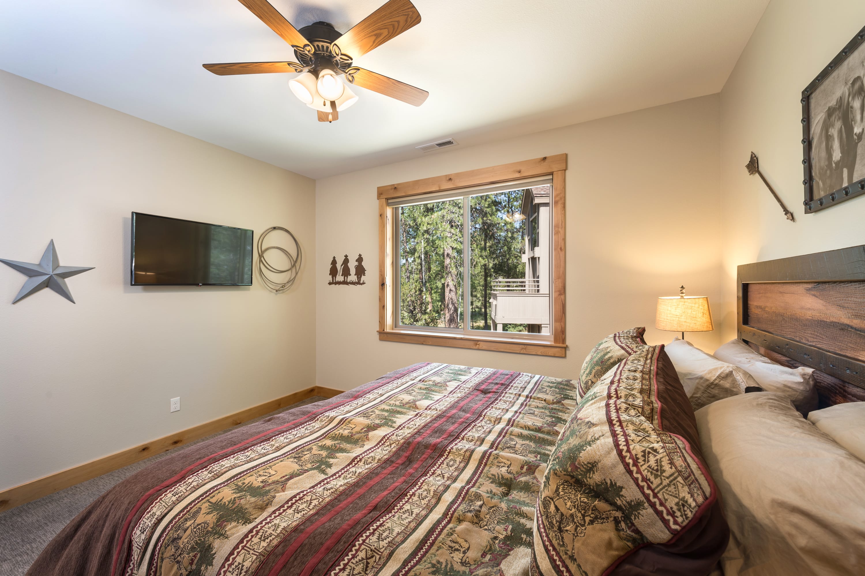 Lone Pine Lodge - 8 Bedrooms | Sunriver, OR