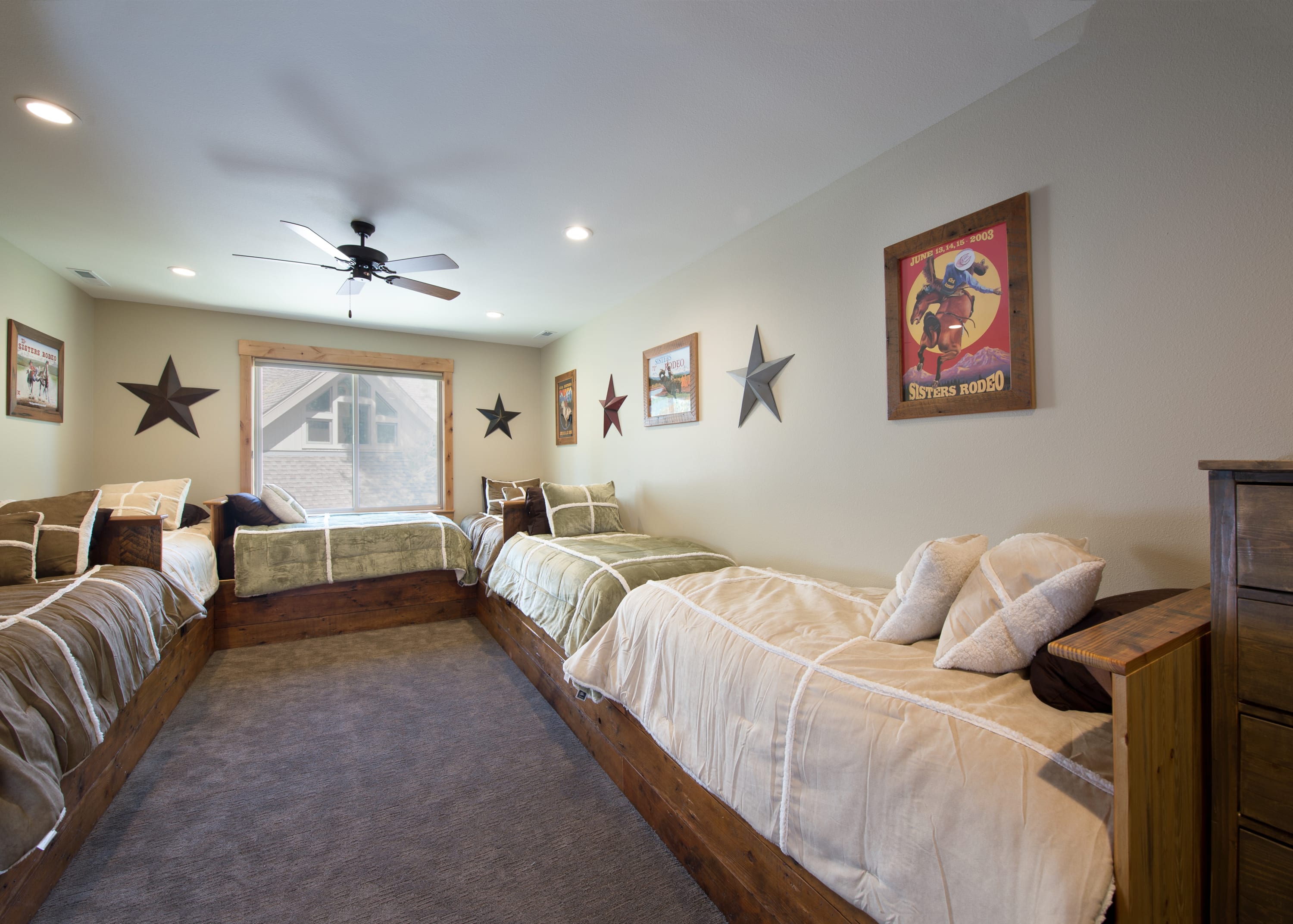 Lone Pine Lodge - 8 Bedrooms | Sunriver, OR