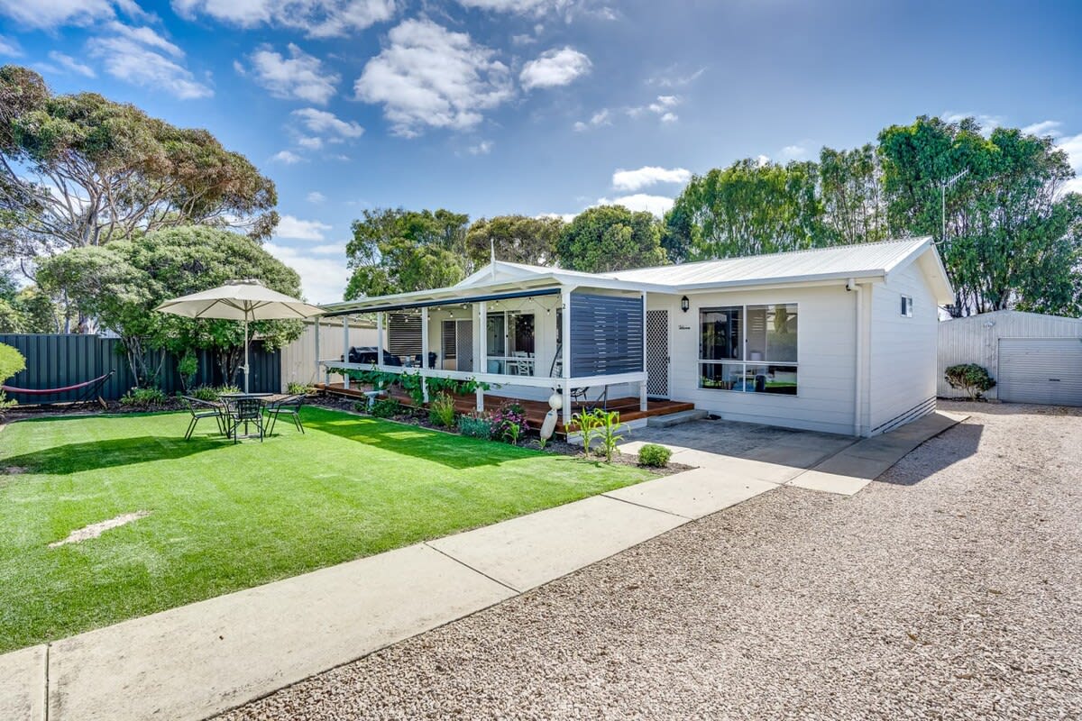 Hidden Little Gem - Township - Luxury — Middleton, SA — vacation rental