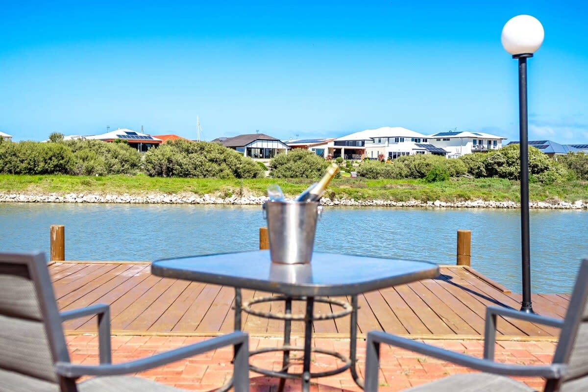 71 Blanche Pde Hindmarsh Island — Hindmarsh Island, SA — vacation rental