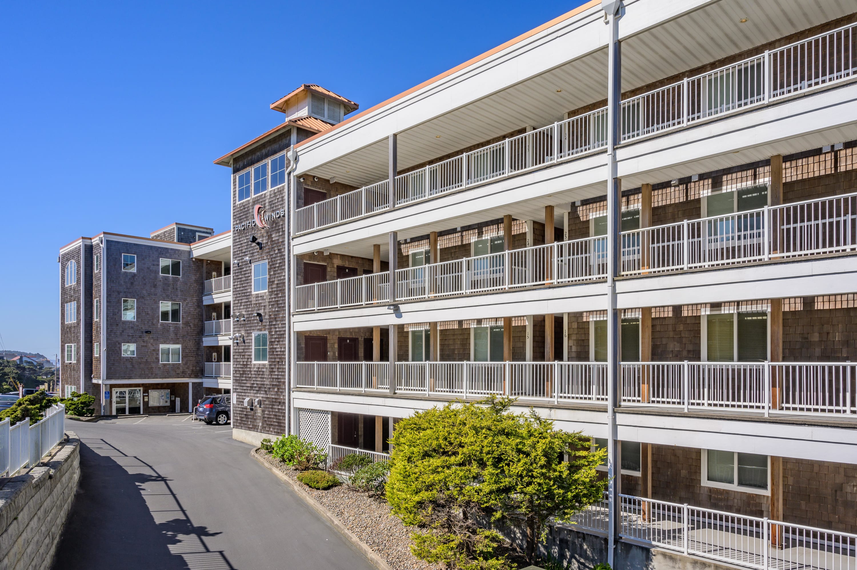 Oceanfront, Hot Tub, Pool | Pacific Rim Retreat