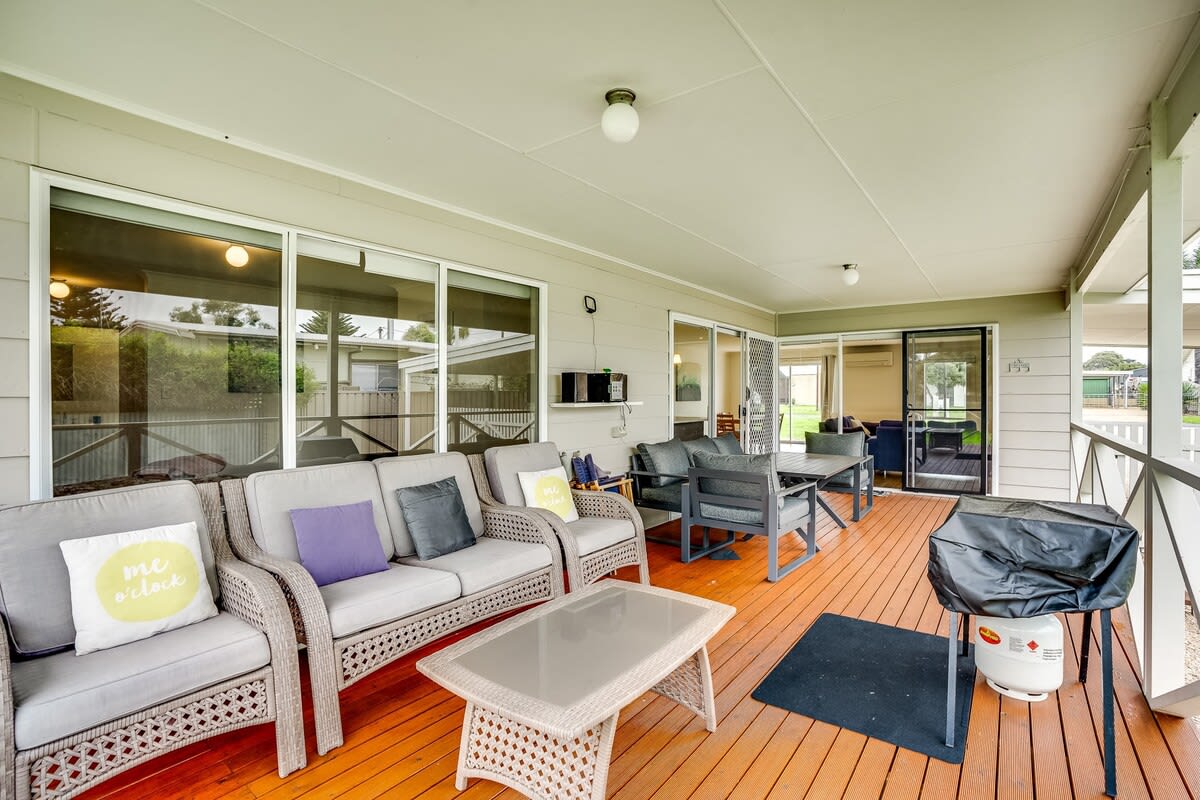 Where the River meets the Sea 66 Colman Rd Goolwa-No Linen Included — Goolwa, SA — vacation rental