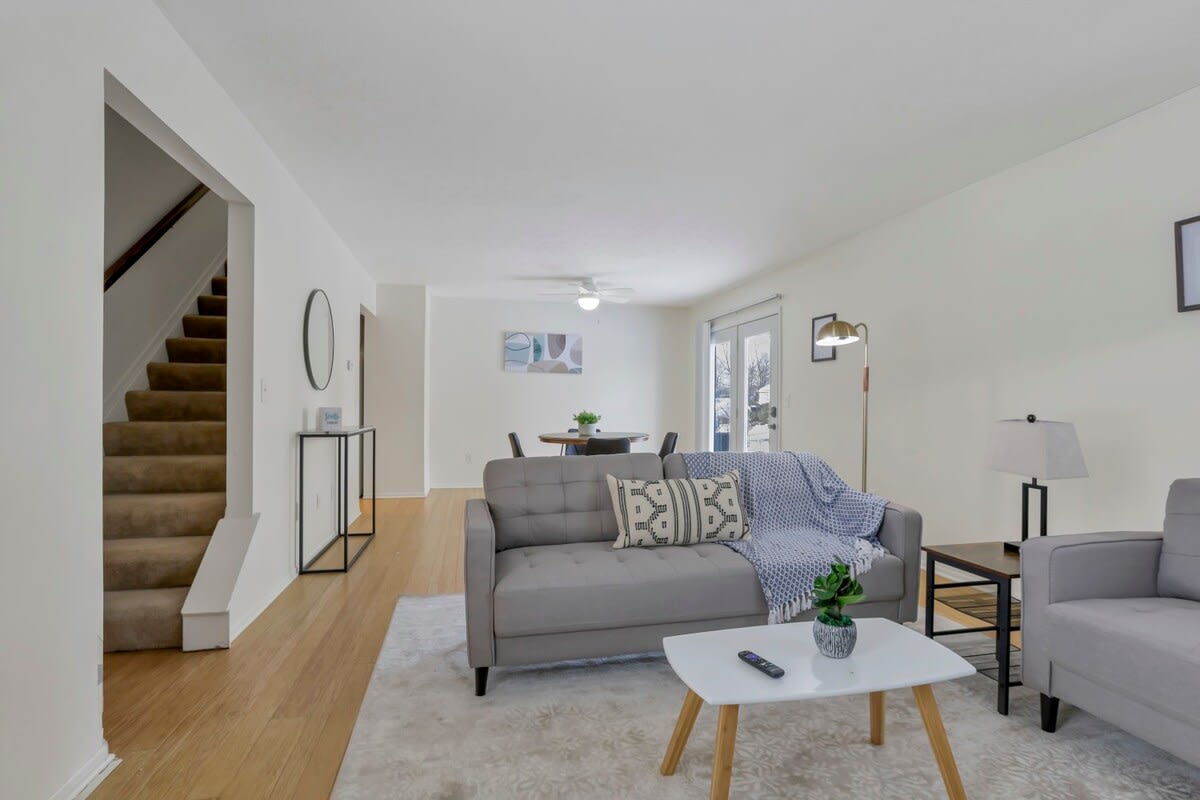 The Gahanna Hideaway- 2BR/2BA