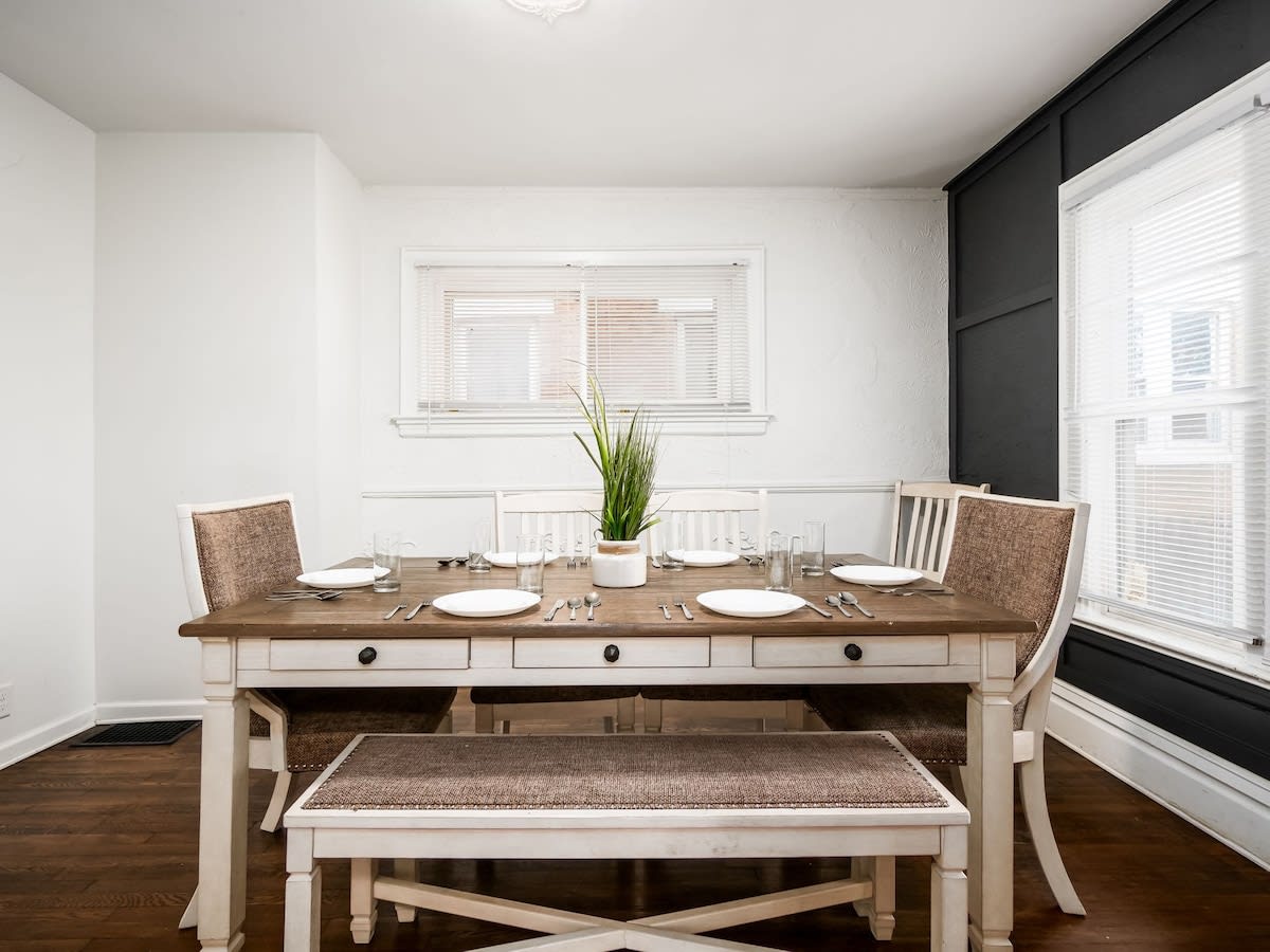 Spacious Oasis + Pets Welcome | Big Backyard
