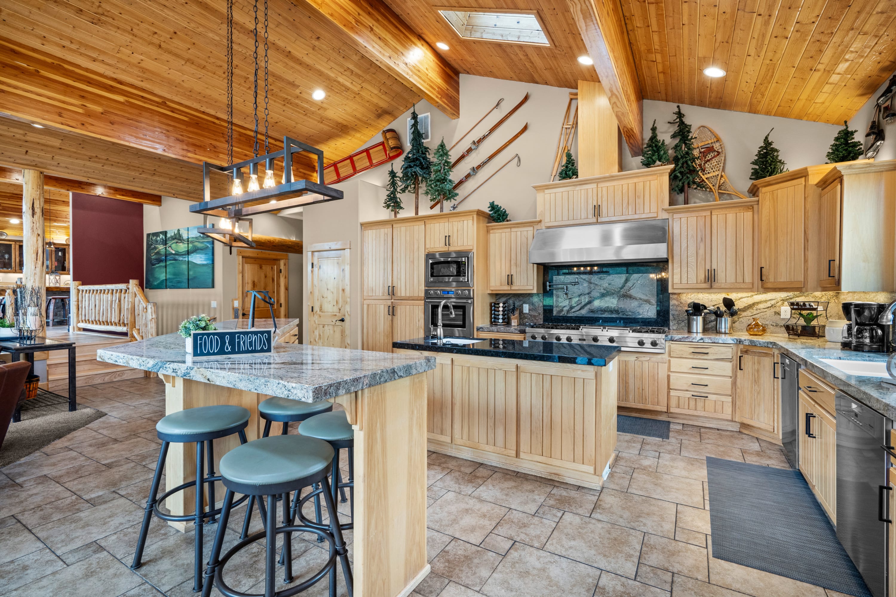 The Masters Lodge - 7 Bedrooms | Sunriver, OR