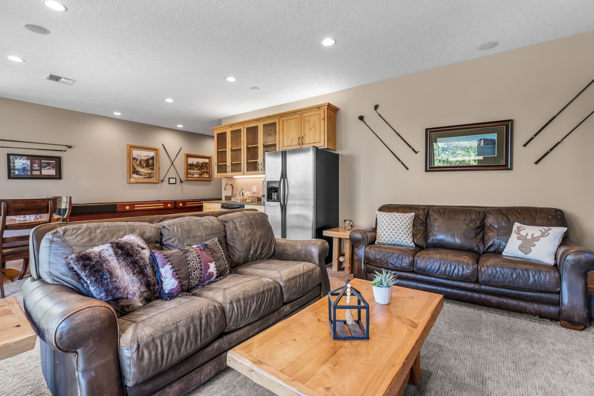 Woods and Irons Lodge - 8 Bedrooms | Sunriver, OR