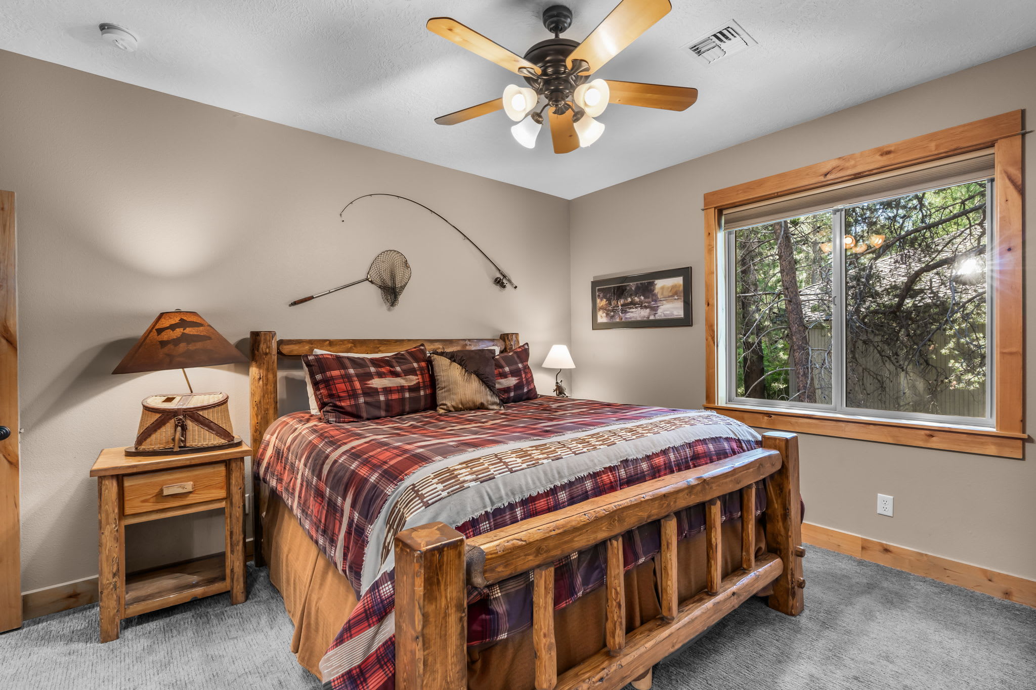 Woods and Irons Lodge - 8 Bedrooms | Sunriver, OR