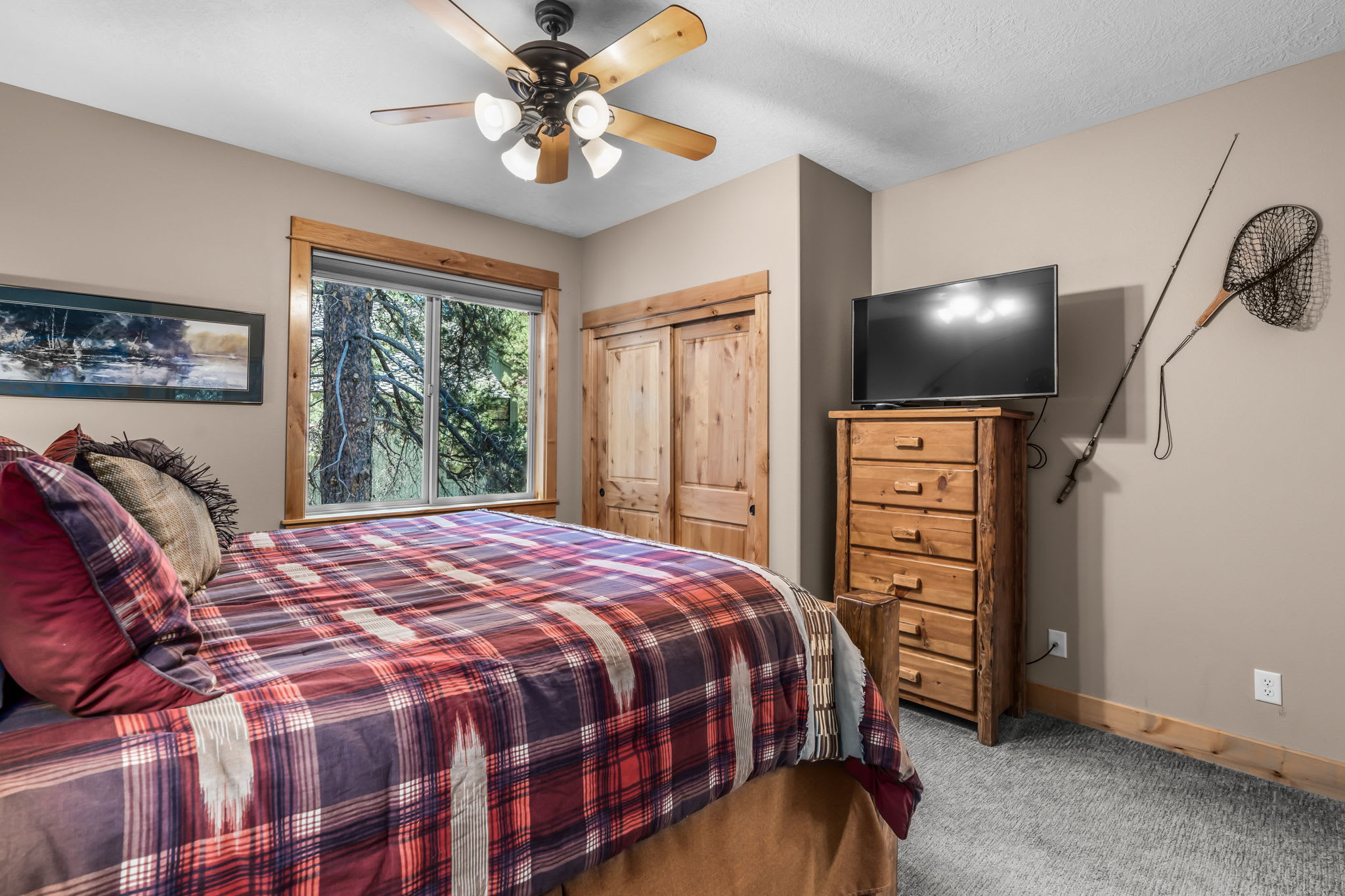 Woods and Irons Lodge - 8 Bedrooms | Sunriver, OR