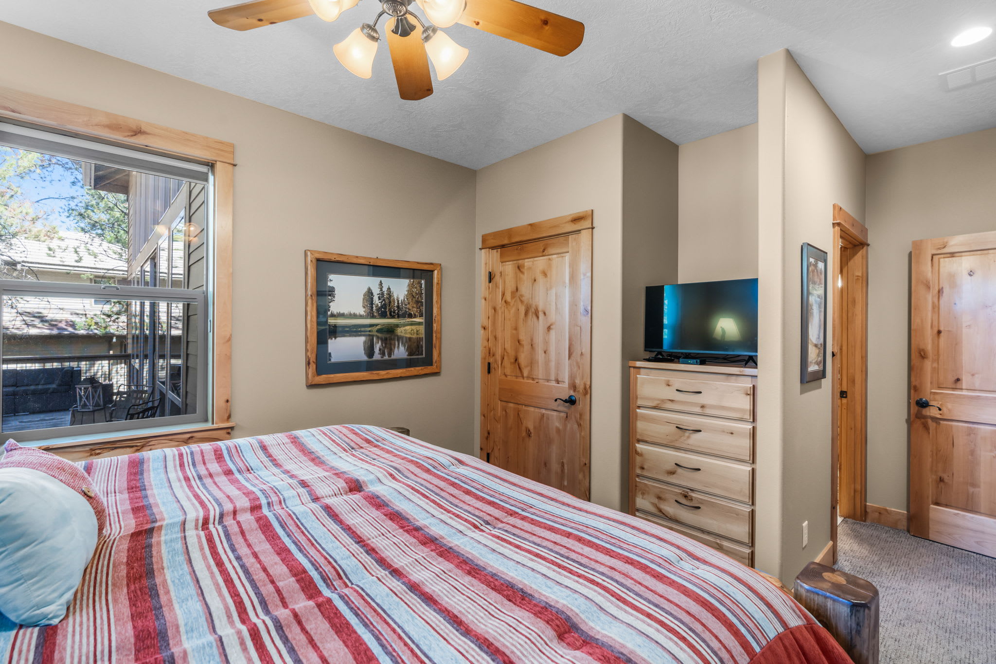 Woods and Irons Lodge - 8 Bedrooms | Sunriver, OR