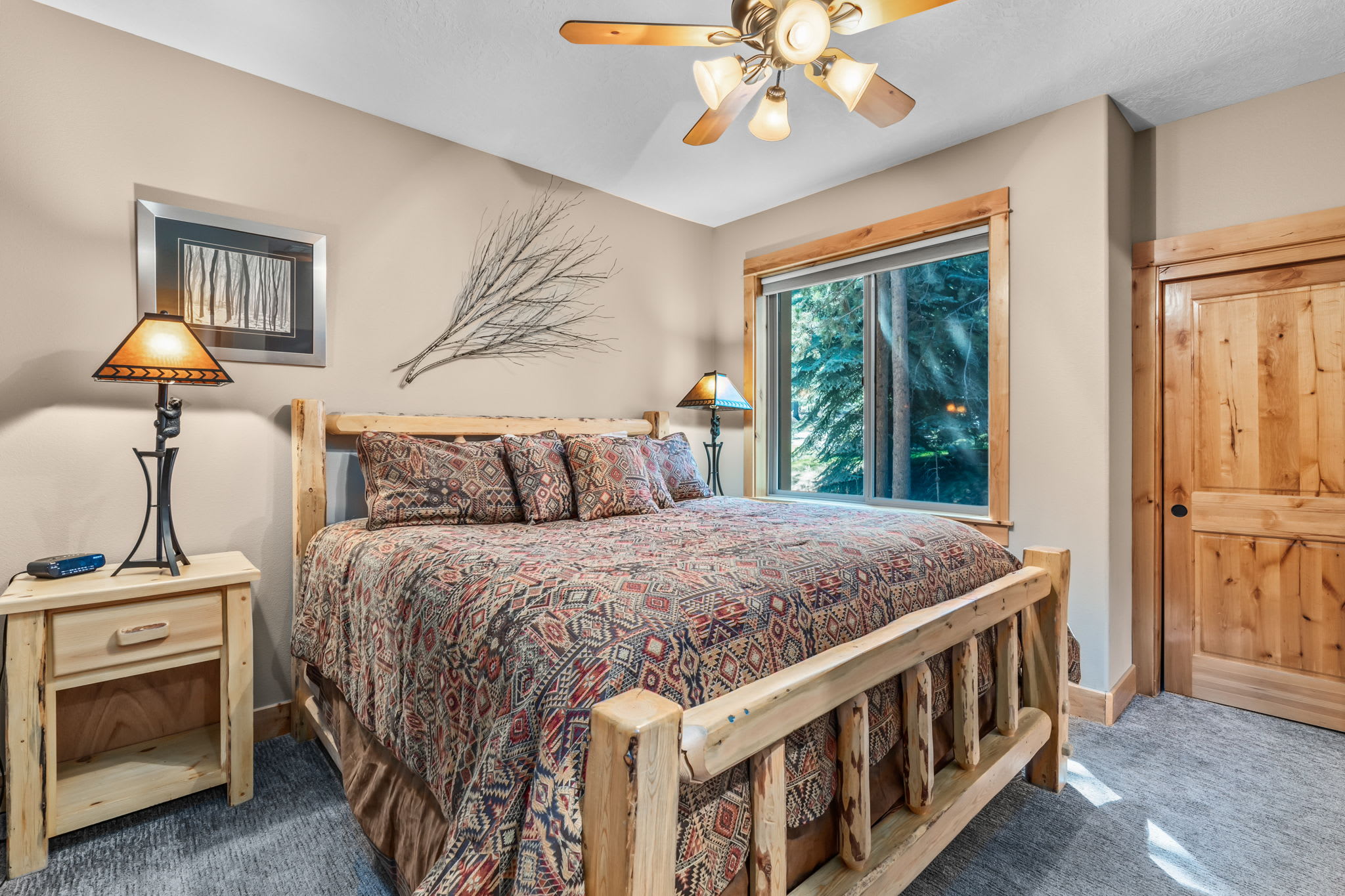 Woods and Irons Lodge - 8 Bedrooms | Sunriver, OR