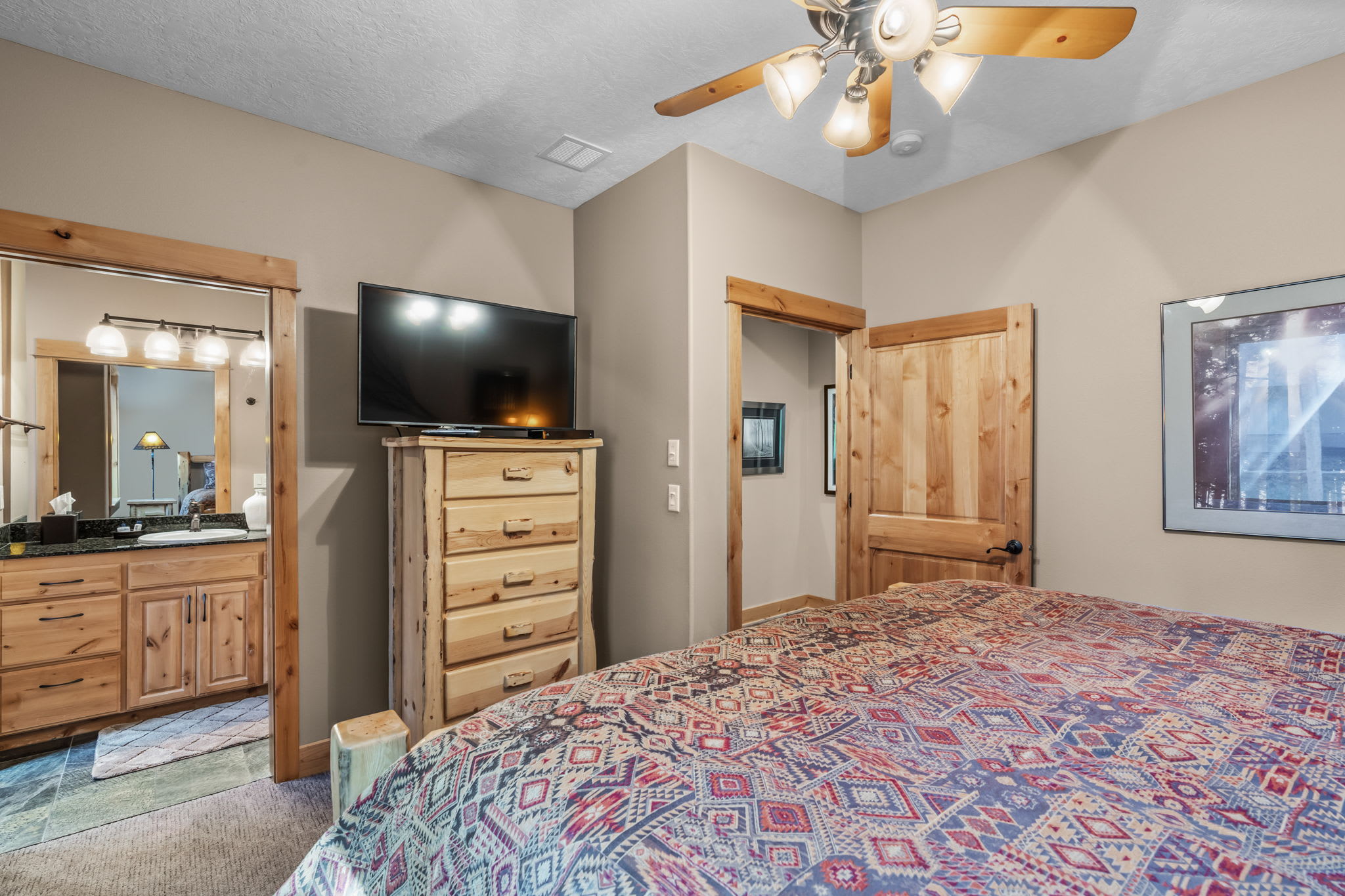 Woods and Irons Lodge - 8 Bedrooms | Sunriver, OR