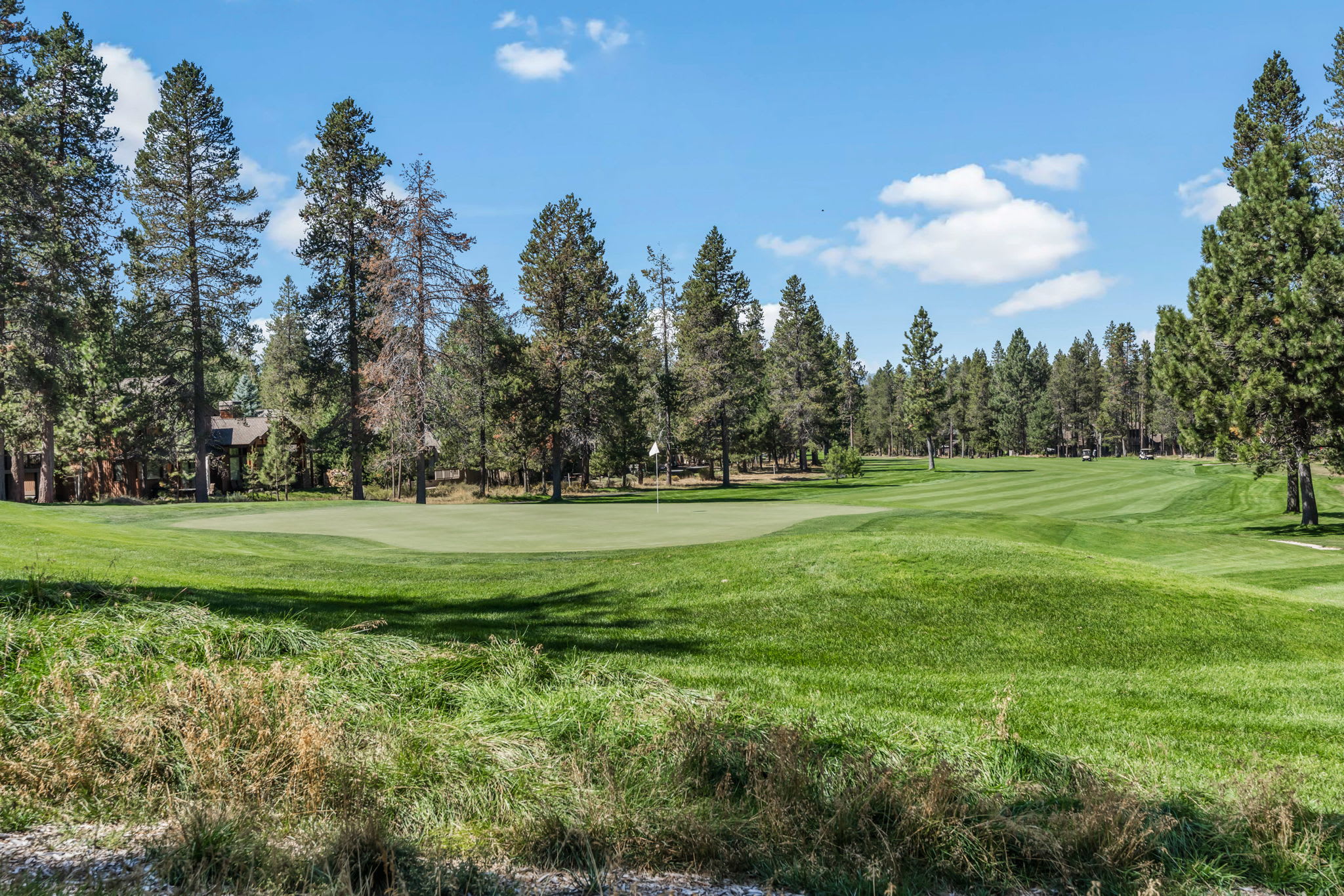 Woods and Irons Lodge - 8 Bedrooms | Sunriver, OR