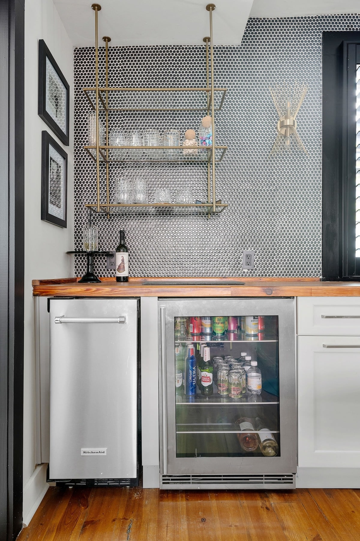 Mini bar with a built in ice machine!