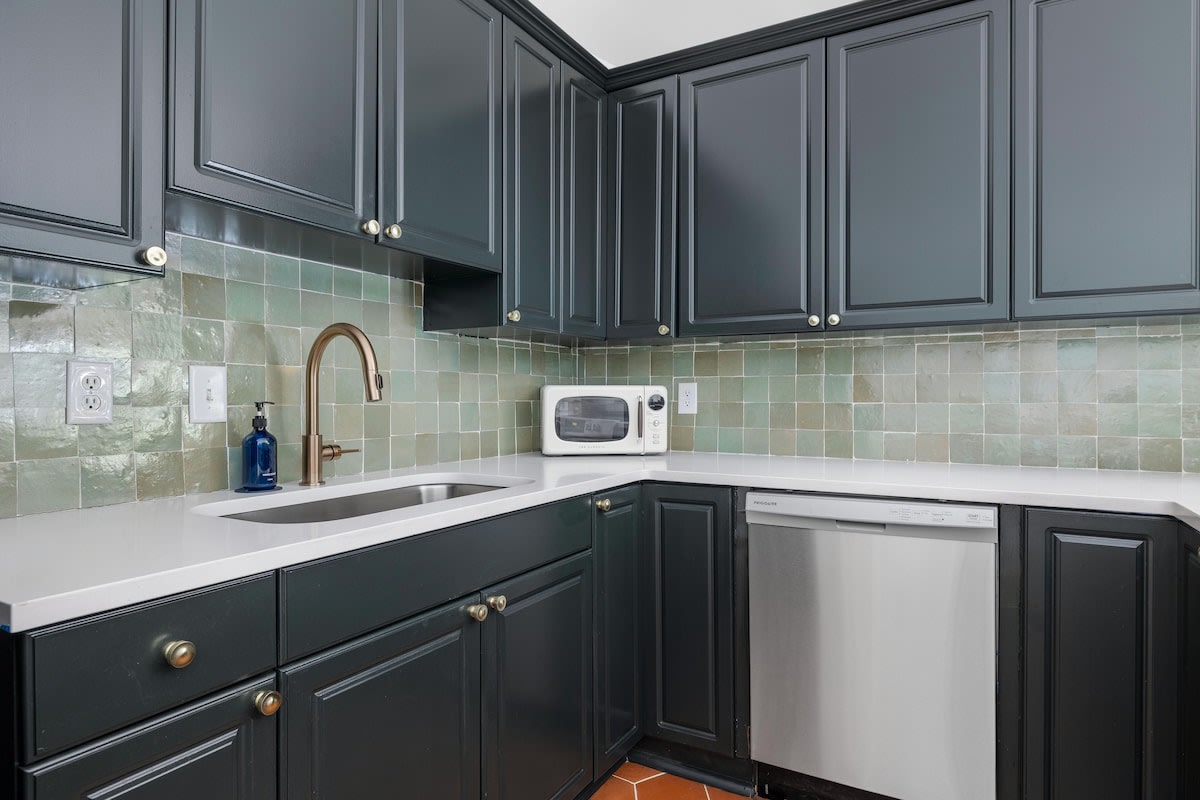 Fully stocked kitchen