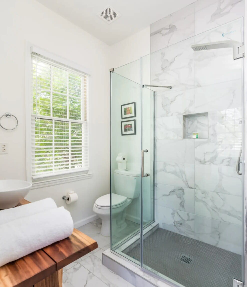 All four king bedrooms have en-suites, and queen bedrooms use the hall full bathrooms! Bathroom #1 pictured!