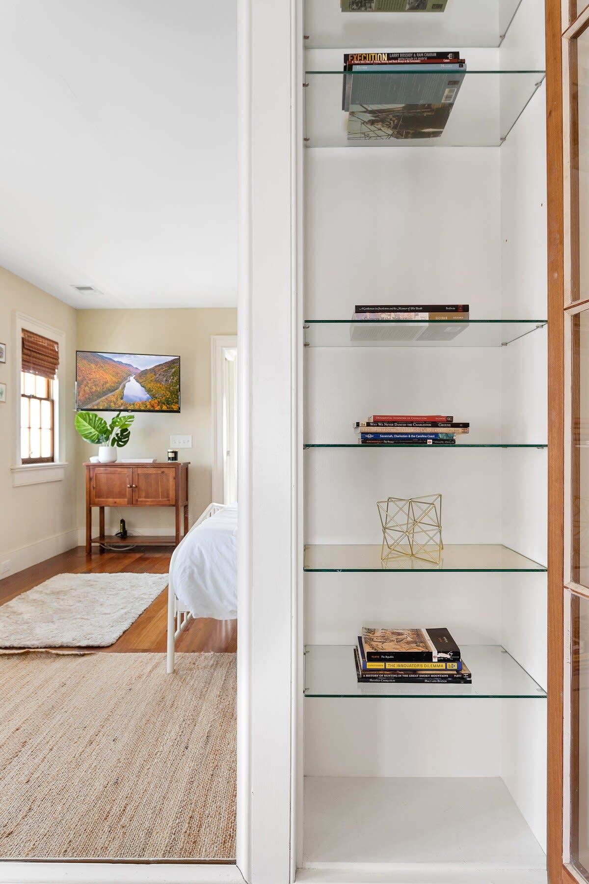 Spacious master bedroom!