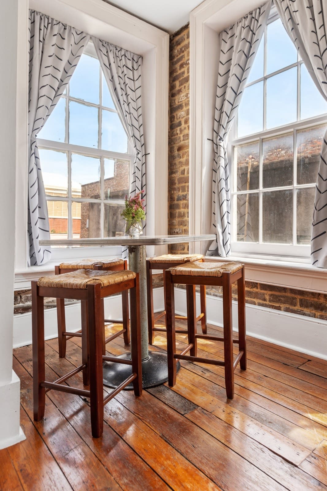 Additional dining area