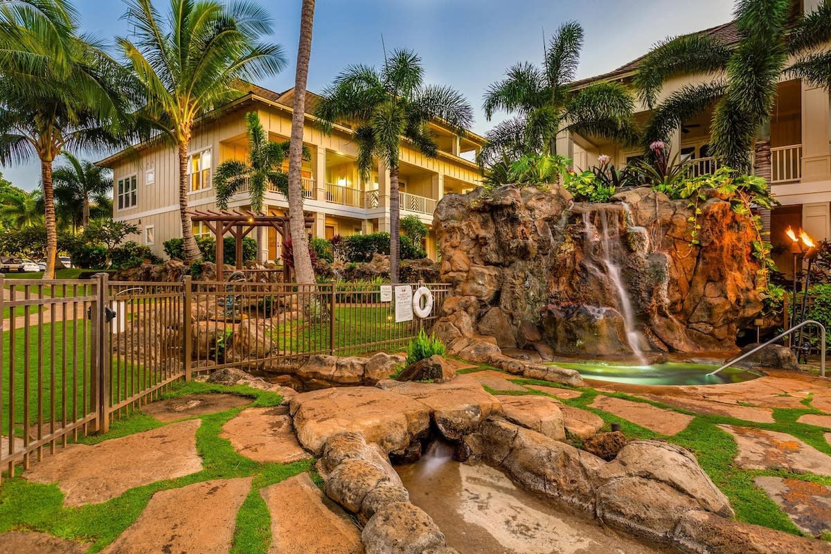 3BR I Luxury Villa l Designer Furnishings, Central A/C — Koloa, HI — vacation rental