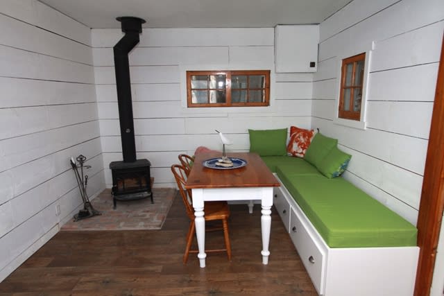 Cottage #1100