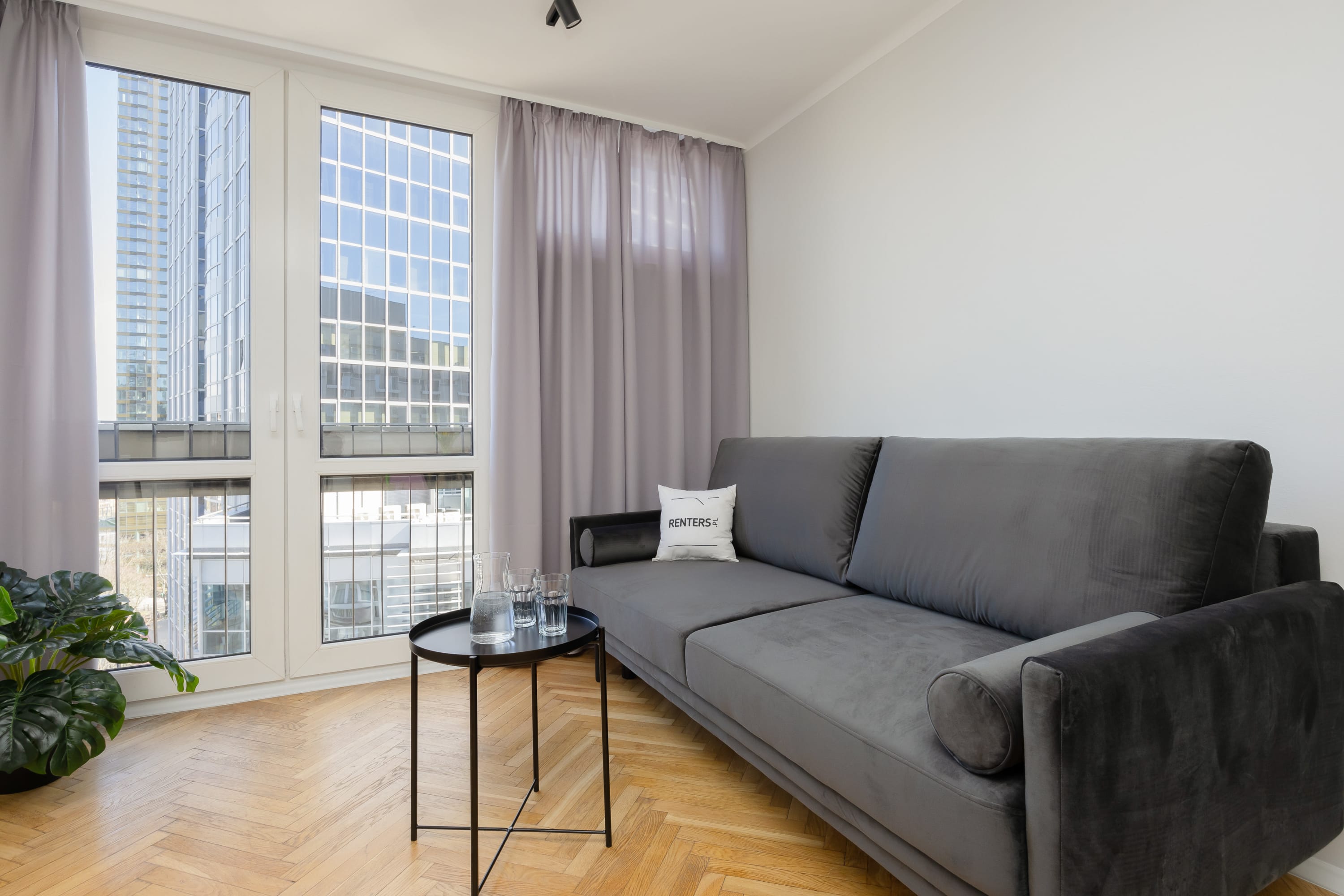 Al. Jana Pawła II 20 | Sunny Apartment | WiFi — Warszawa, Województwo mazowieckie — vacation rental